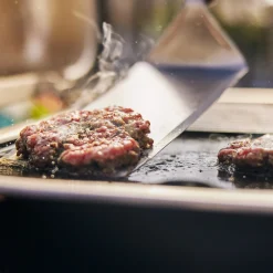 Lumin® Outdoor-Elektrogrill mit Stand